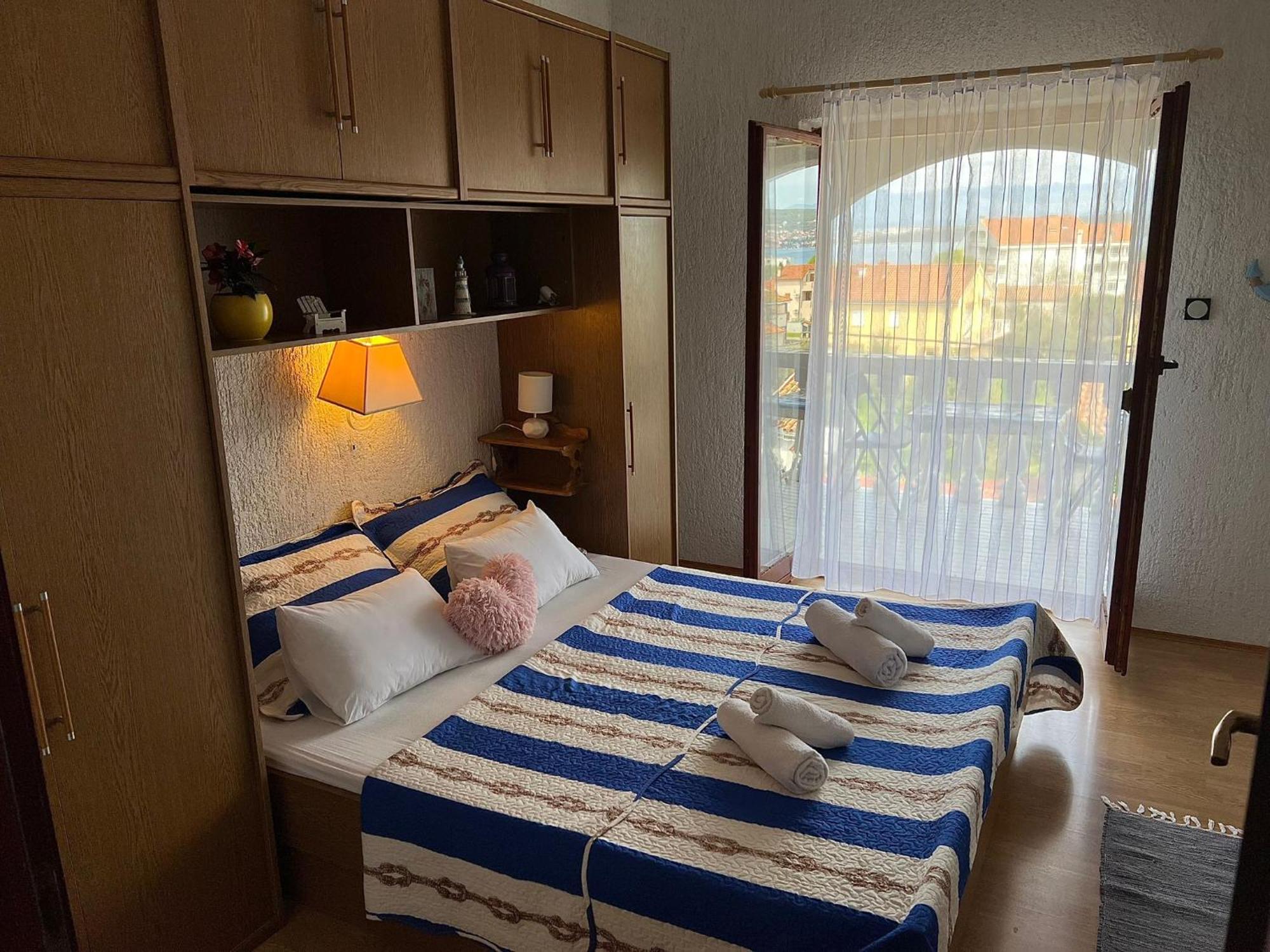Apartments Dora And Tonka Krk Porat  Exterior photo