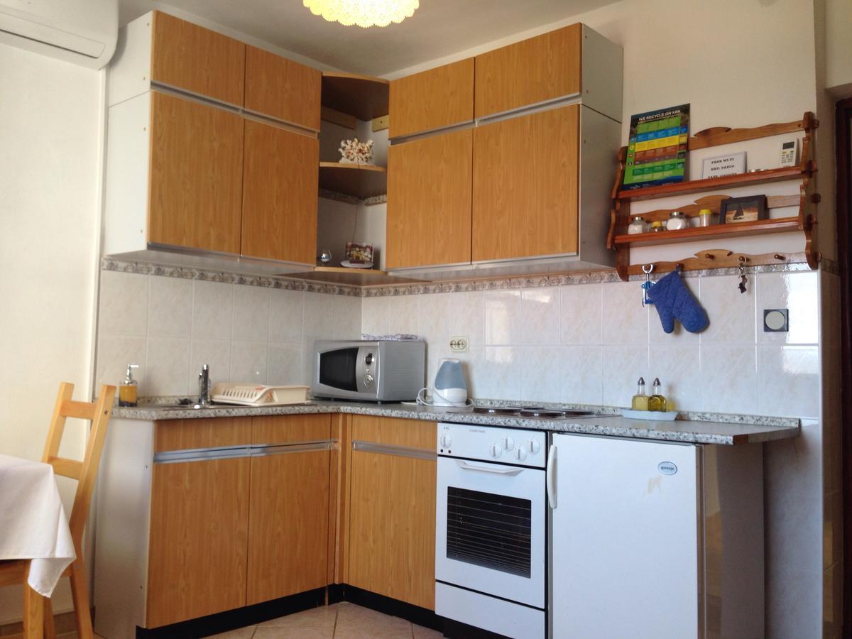 Apartments Dora And Tonka Krk Porat  Exterior photo